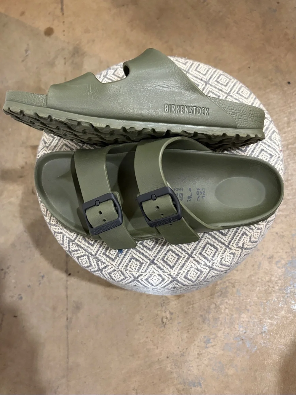 Birkenstock Arizona EVA Khaki Olive Green Sandals Womens EU 37 US 6 6.5
